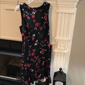 Roz & Ali Black Midi Dress with Red Rose Print